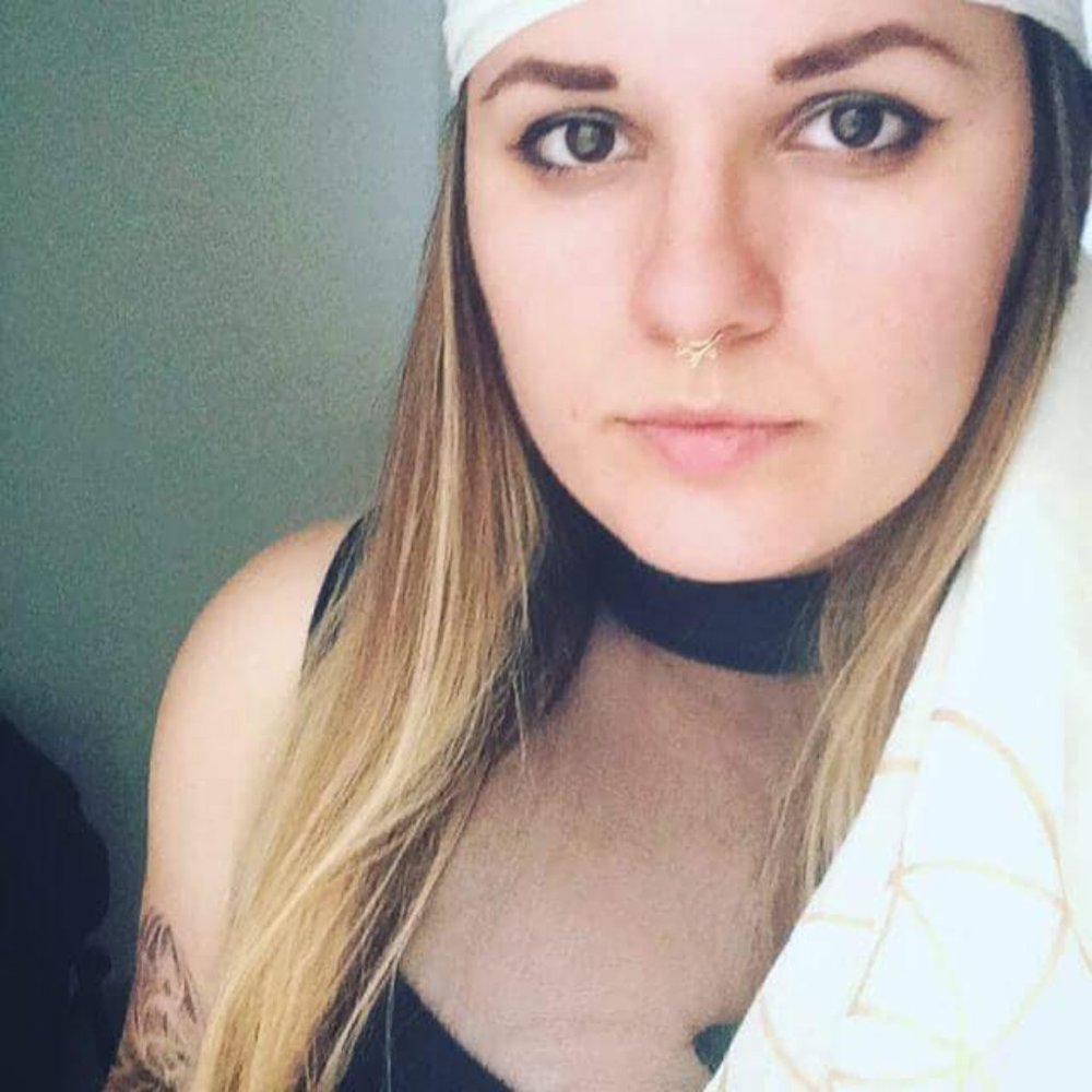 Meet your Posher, Staci